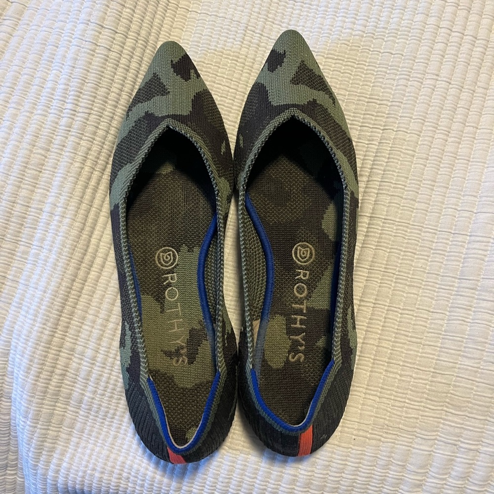 Rothy’s Green Camo Point